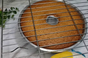 Anti Gagal! Resep Bolu Pisang Kukus Praktis dengan Takaran Sendok