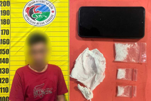 Sembunyi di Lantai Kamar hingga Dibuang ke Tanah, Polisi Bongkar Transaksi Narkoba di Desa Kawat
