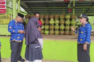 Harga Elpiji 3 Kg Tembus Rp60 Ribu, Wakil Bupati Sanggau Sidak Agen dan Pangkalan