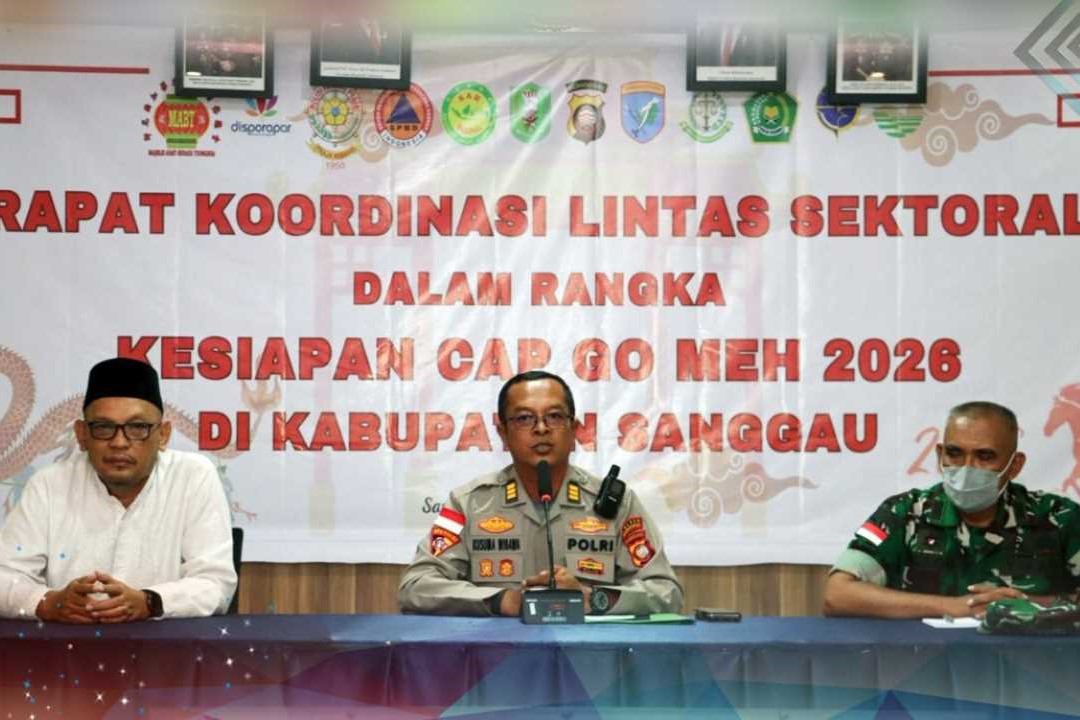 Tatung dan Tarawih Berjalan Beriringan, AKP PSC Kusuma Wibawa: Simbol Moderasi Beragama di Sanggau