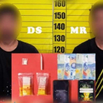 Sembunyikan Sabu di Belakang Sofa, Pria Asal Landak Diringkus Polsek Sekayam di Balai Karangan