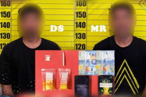 Sembunyikan Sabu di Belakang Sofa, Pria Asal Landak Diringkus Polsek Sekayam di Balai Karangan